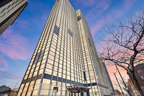 655 W Irving Park Unit 1801, Chicago, IL 60613