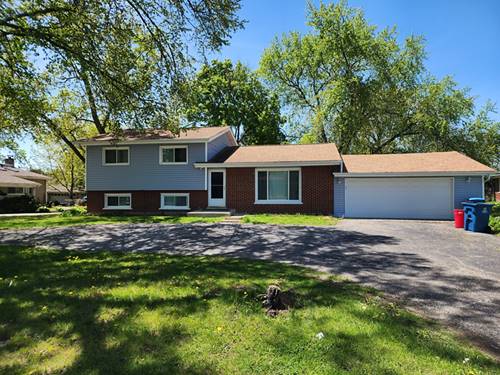 1352 Glen Ellyn, Glendale Heights, IL 60139