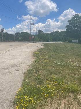 2946 N River, River Grove, IL 60171