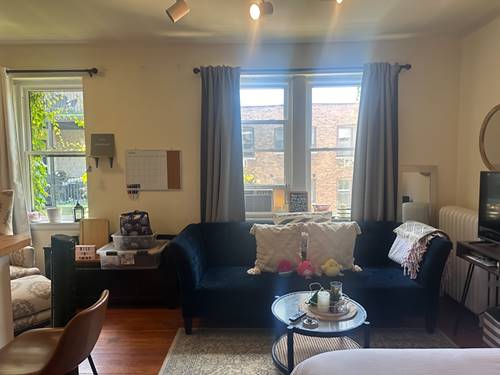644 W Wrightwood Unit 306, Chicago, IL 60614