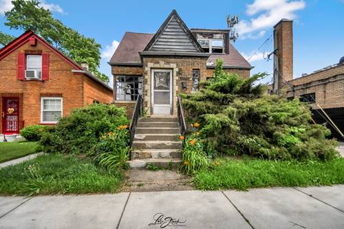 8645 S Bennett, Chicago, IL 60617
