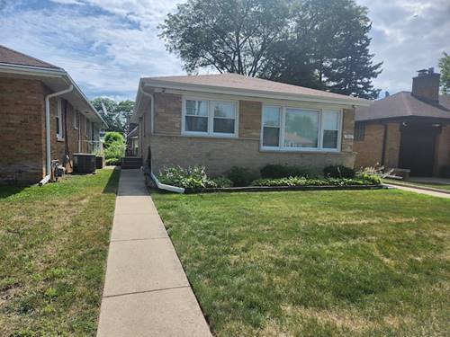 7453 N Karlov, Skokie, IL 60076