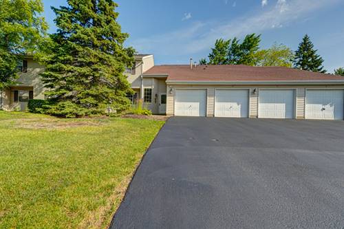 556 E Shagbark Unit C, Streamwood, IL 60107