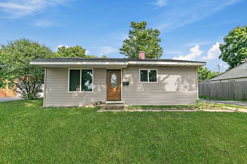 49 Wren, Carpentersville, IL 60110