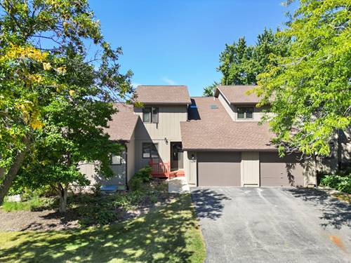 924 Stratford, Grayslake, IL 60030