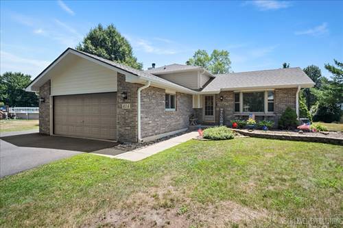 414 Bobcat, Oswego, IL 60543