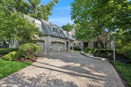 580 Oak, Glen Ellyn, IL 60137