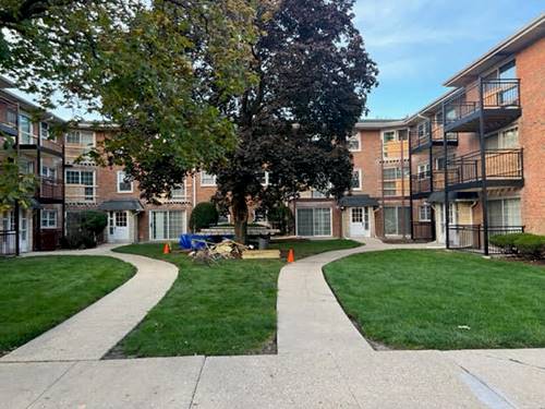 6851 N Northwest Unit 2A, Chicago, IL 60631