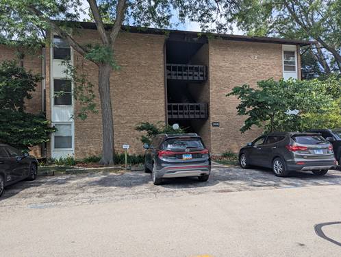 5529 E Lake Unit F, Lisle, IL 60532