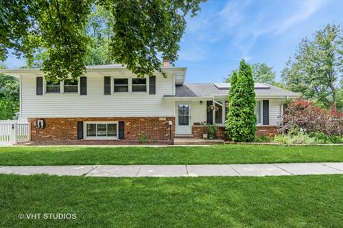 1122 Coolidge, Wheaton, IL 60189
