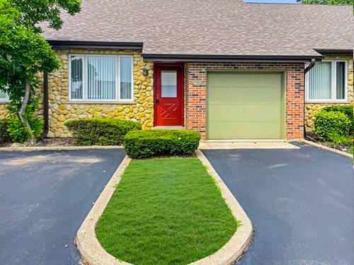 8148 W 111th Unit C3, Palos Hills, IL 60465