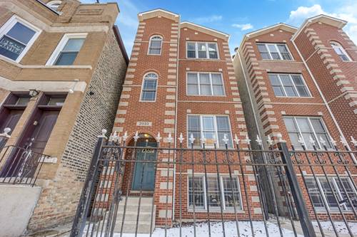 2033 W Huron Unit G, Chicago, IL 60612