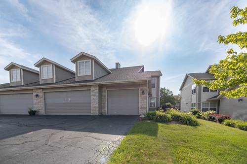990 Penny Unit 990, Sycamore, IL 60178