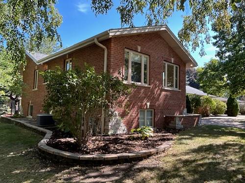 2277 S Westwood, Palatine, IL 60067