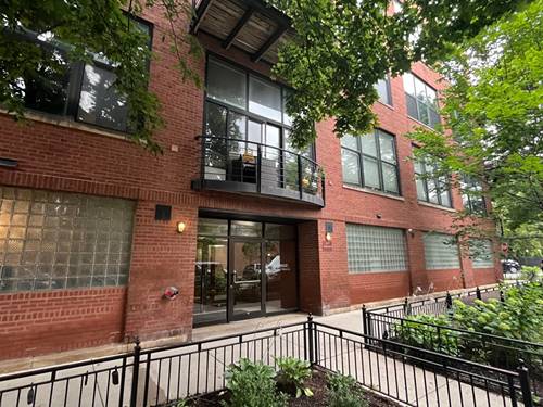 2210 W Wabansia Unit 302, Chicago, IL 60647