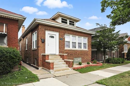 7940 S Perry, Chicago, IL 60620