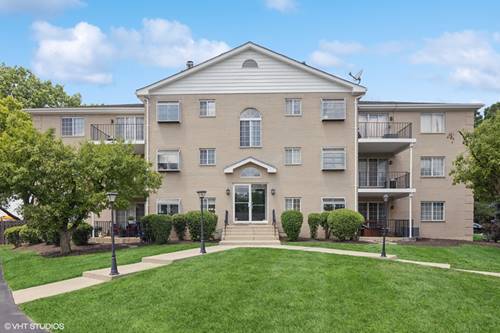 1258 Chalet Unit 304, Naperville, IL 60563