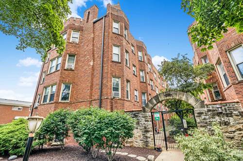 4126 N Kedvale Unit 302, Chicago, IL 60641