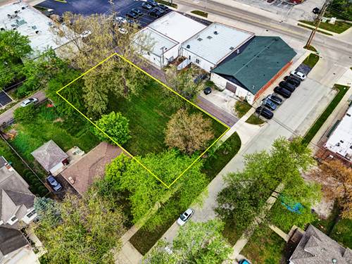 260 N Linden, Westmont, IL 60559