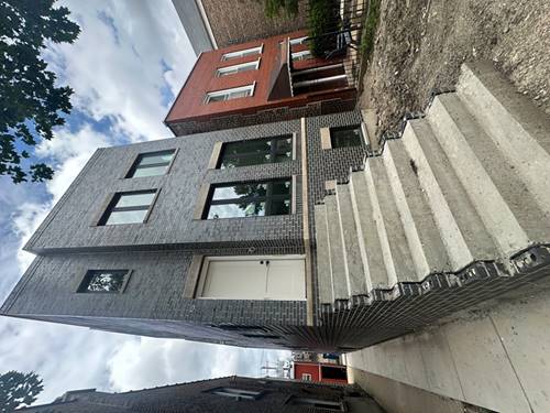 2638 W Superior, Chicago, IL 60612