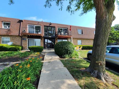745 Grove Unit 103, Buffalo Grove, IL 60089