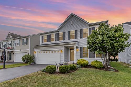 2612 Retreat, Lisle, IL 60532