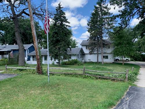 144 Oakwood, Antioch, IL 60002