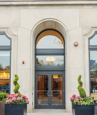 6 N Michigan Unit 1209, Chicago, IL 60602