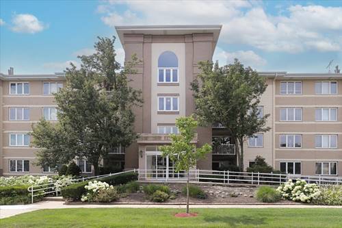 440 E Montrose Unit 106, Wood Dale, IL 60191