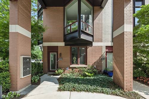 1258 W Cottage, Chicago, IL 60607