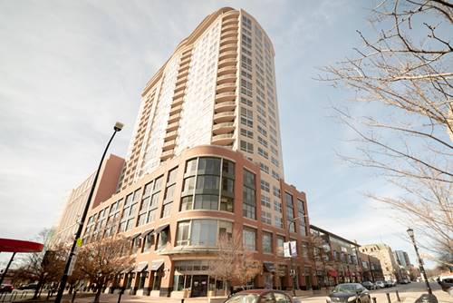 807 Davis Unit 403, Evanston, IL 60201