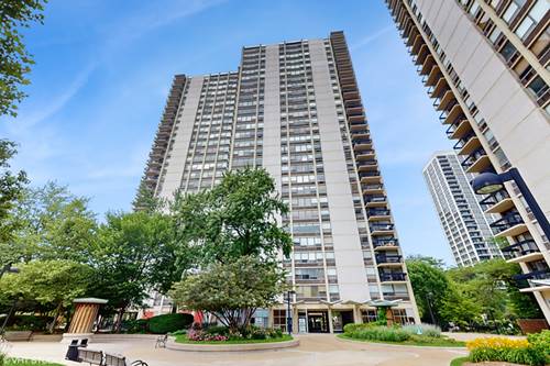 1360 N Sandburg Unit 2605C, Chicago, IL 60610