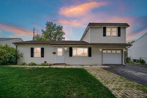 1578 Ardmore, Glendale Heights, IL 60139