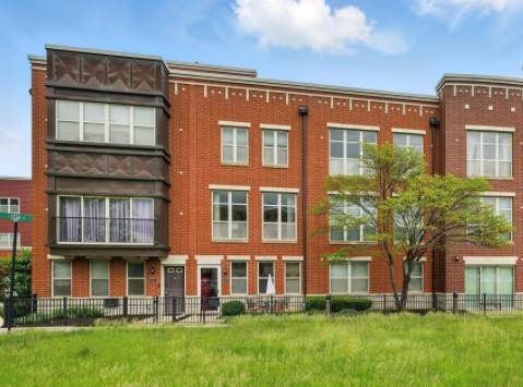 308 E 25th, Chicago, IL 60616