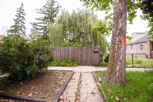 5441 N Linder, Chicago, IL 60630