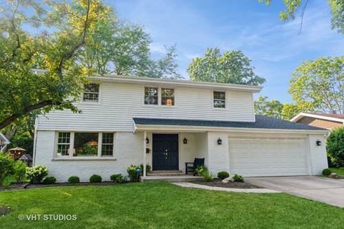 1704 Executive, Glenview, IL 60026