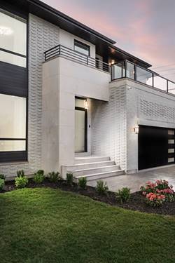 1906 Lee, Des Plaines, IL 60018