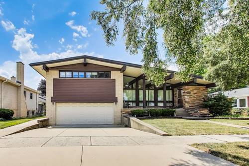 10020 S Karlov, Oak Lawn, IL 60453