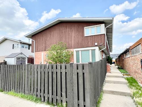 7766 W Higgins Unit E, Chicago, IL 60631