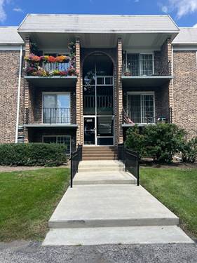 1505 N Windsor Unit 206, Arlington Heights, IL 60004