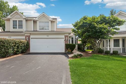1724 Waverly, St. Charles, IL 60174
