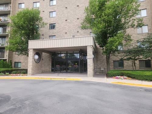 6340 Americana Unit 507, Willowbrook, IL 60527