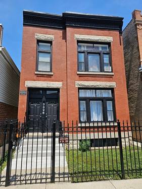 3326 W Crystal, Chicago, IL 60651