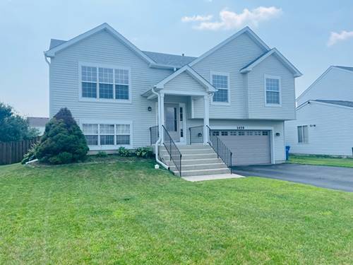 1459 S Blackhawk, South Elgin, IL 60177