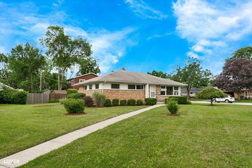 1032 Whitfield, Northbrook, IL 60062