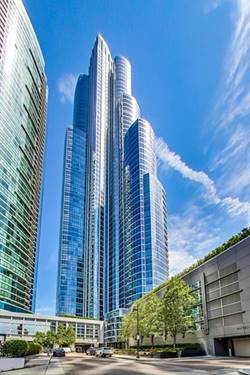 1211 S Prairie Unit 5400, Chicago, IL 60605