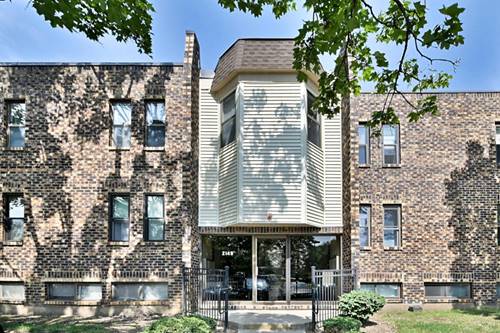 2149 Country Club Unit 13, Woodridge, IL 60517