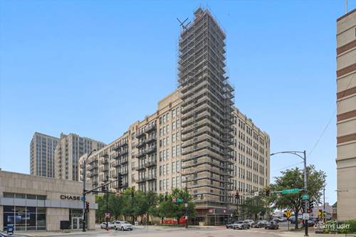758 N Larrabee Unit 409, Chicago, IL 60654