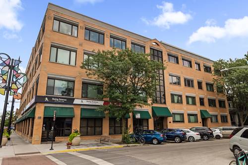 4751 N Artesian Unit 205, Chicago, IL 60625