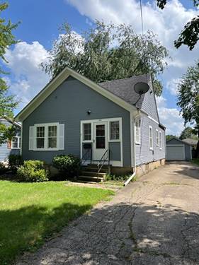 612 Center, Geneva, IL 60134